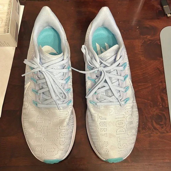 EUC Nike Air Zoom Pegasus 36 Running Shoe Grey/Hydrogen Blue - Picture 1 of 8